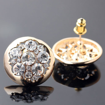 Şık moda kakma CZ elmas 18k altın stud küpe tasarımlarını