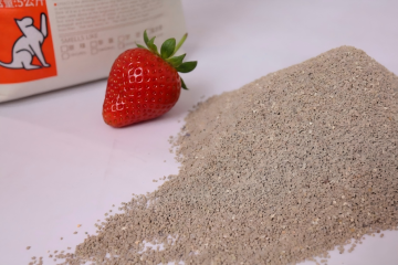 3.0mm Strawberry Scented Activated Charcoal Bentonite