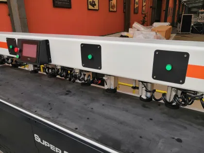 Custom cabinets CNC side drilling woodworking machine