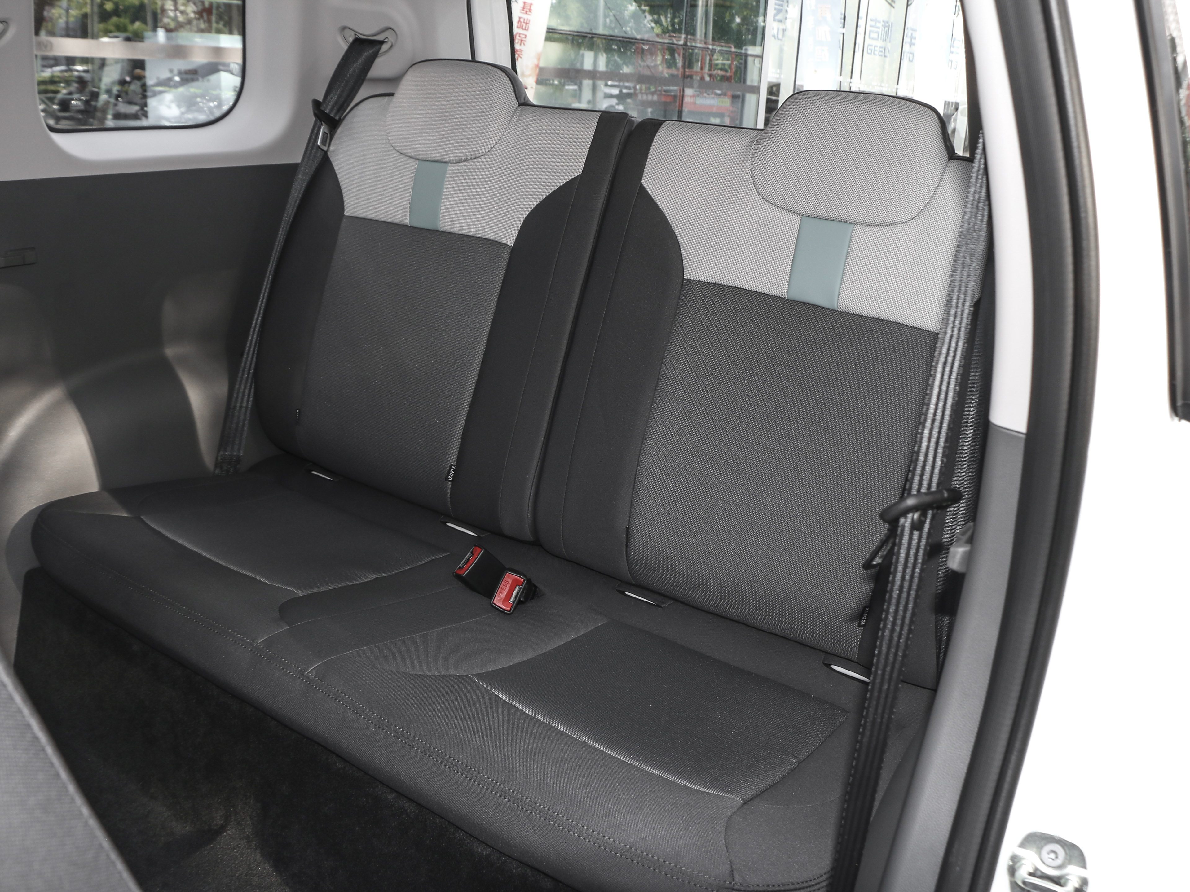 CHANGAN Lumin Electric Mini car