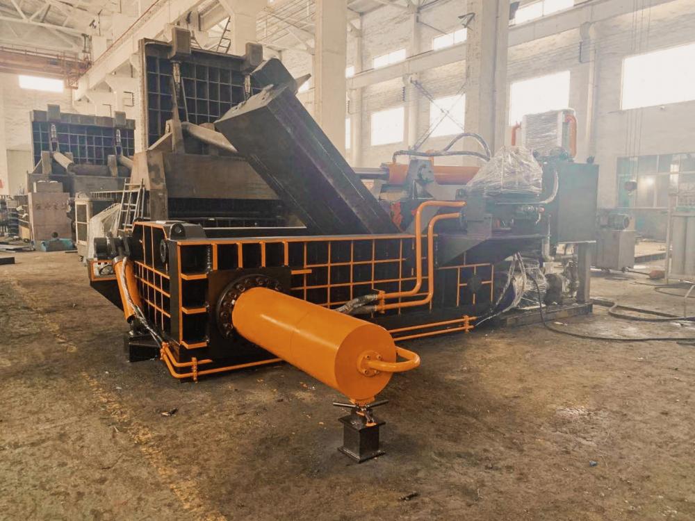 Aluminum Cans Sheets Disassembled Cars Iron Baling Machine