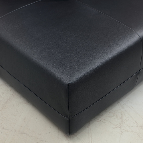 Sofa Kulit Hitam Itali untuk Ruang Tamu Vila