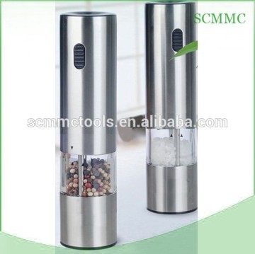 Electric salt and pepper grinder
