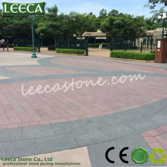 Landscaping circle pattern paving stone
