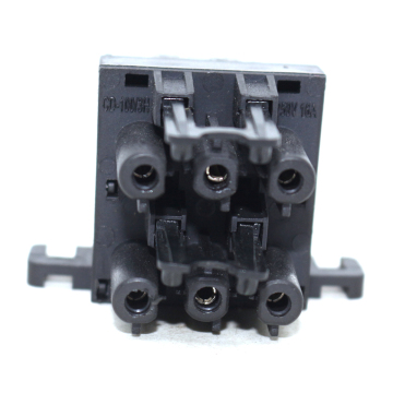 Three-Pole T-Distributor Electric Wire-to-Wire Connector