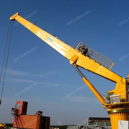 OUCO 25T stiff boom offshore crane with corrosion resistant Jotun paint
