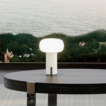 Modern Wireless Portable Table Lamp for Restaurant Decor