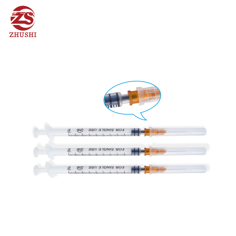 medizinische Spritze mit Nadel zur Immunation und Impfung