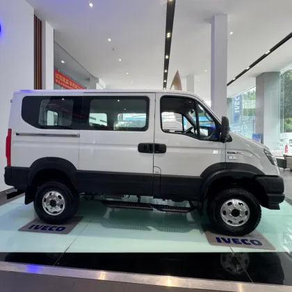 Iveco Aoba · Shanhai 4*4