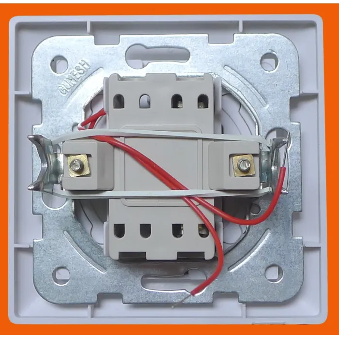 Sakelar Satu Arah Satu Gang Menyala F6101