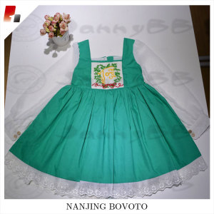 Green christmas fashion hand embroidery dresses