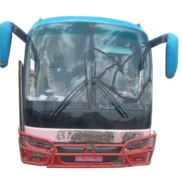 Zhongtong LCK6128H Bus Front Windshield Glass