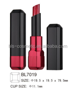 Geschnitzter Lippenstift mit 12 Sternbildern