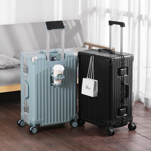 Durable Aluminum Frame Luggage for Travel and Business