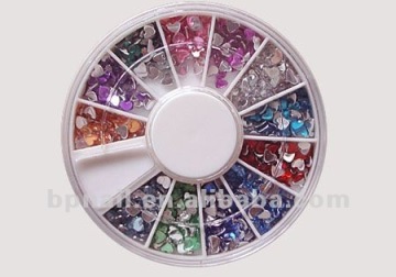 Nail Art Stone in Wheel