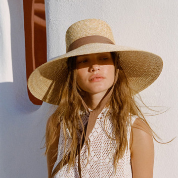 2025 Wide Brim Beach Hats with Neck Tie - Large UV Protection Sun Hats for Women