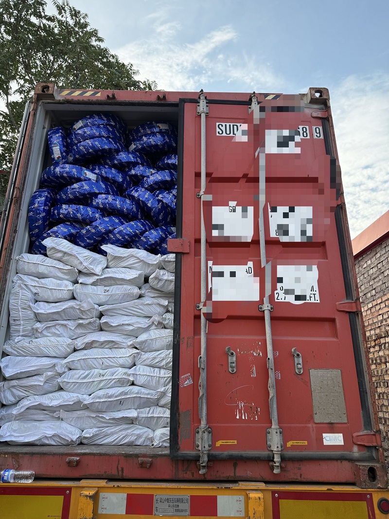 Ruisifu's Guinea 40-foot high-cubic-meter motorcycle tires have been shipped, adding a key support point to its African expansion