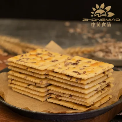 Crispy Rye Sea Salt Soda Crackers