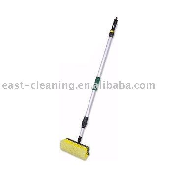 Water-Through Car Brush