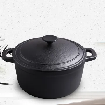 Vintage cast iron stew pot home soup traditional Dutch pot for a variety of stoves