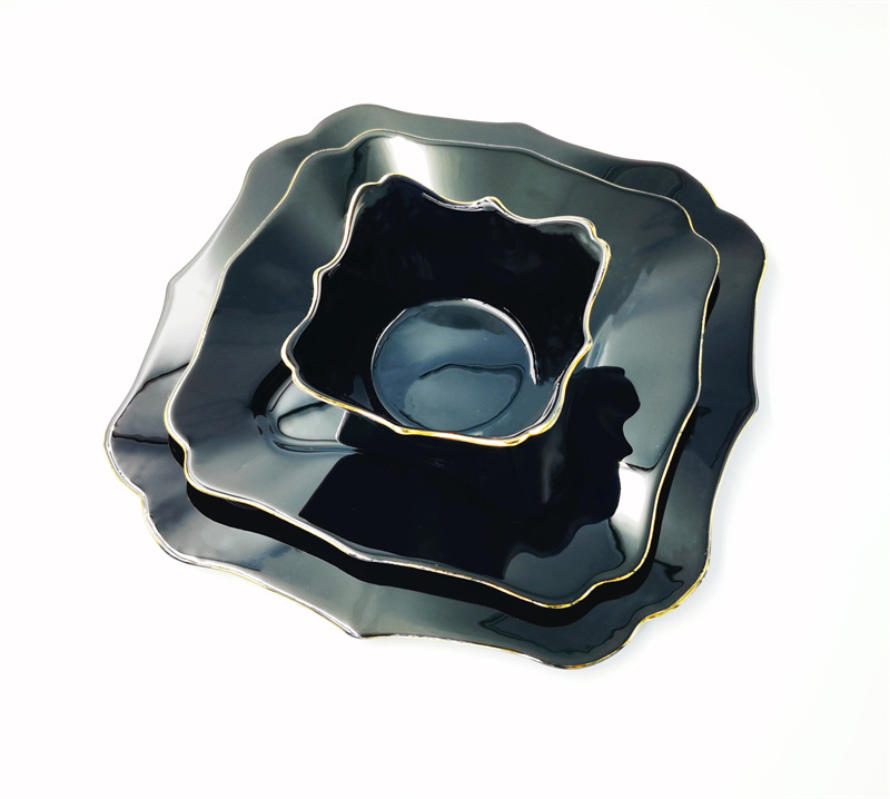Kitchen Black Glass Dishes