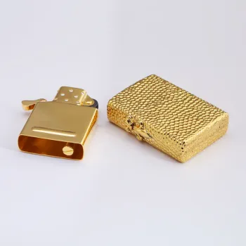 Factory Customization Gold Plated Cigarette Metal Lighter Case with Meteorite Grain Design
