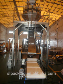 Incline type frozen chicken vertical packing machine