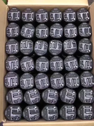 MSI Laptop, Mobile Phone, and Good Agent Stock