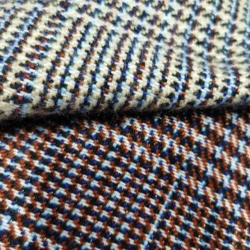 골드 Lurex 패브릭을 사용한 Boucle Fashion Plaid