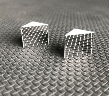 Prismes optiques personnalisés optiques