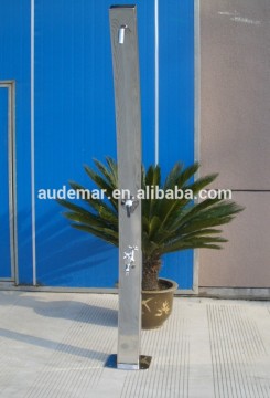 Curve Pool Shower Stainless Steel In Mirror Finishing