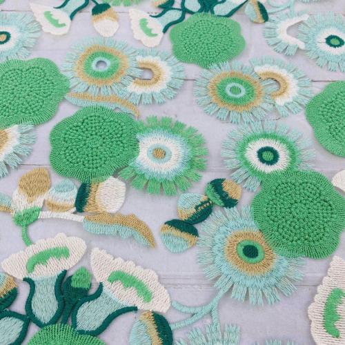 Vogue Poly Green Sewing Thread Embroidery Fabric