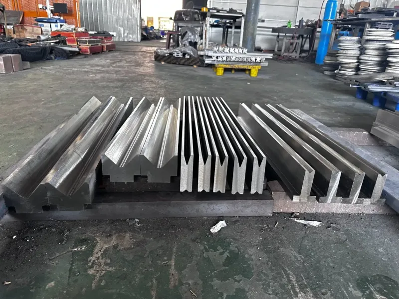 Custom Precision Plastic Injection Mould Die Tooling