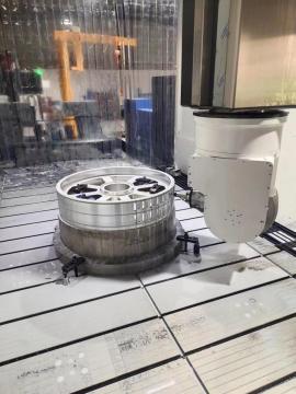 Five axis Machining Center
