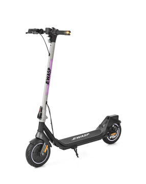 New commuter electric scooter with two wheels