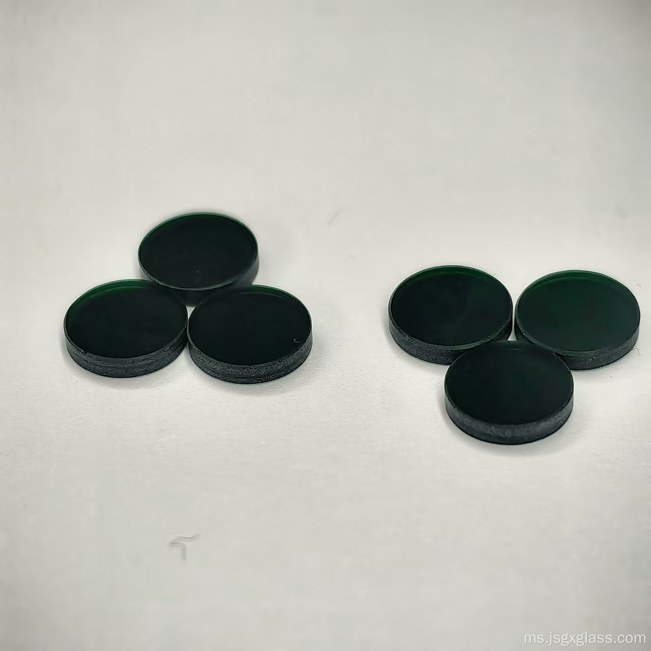 Kaca penapis optik hijau untuk mesin perubatan