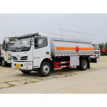 Dongfeng tank truck,oil tanker, 4000 liters truck fuel tank for Indian market