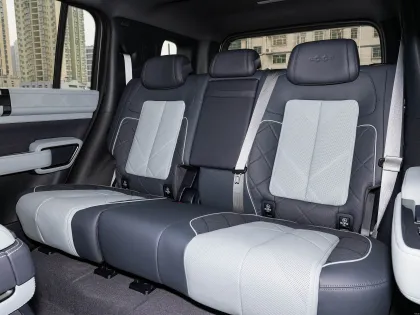2025 BYD Leopard5 plug in hybrid suv