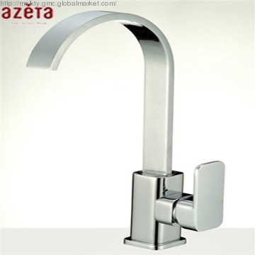 New Style Flat Brass Chrome Kitchen Tap