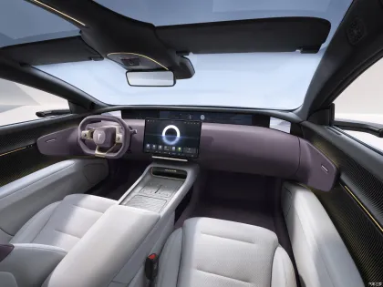 2023 Electric Car Avatar12 Dual Motor 5 Seater Sedan - Changan New Energy Vehicles