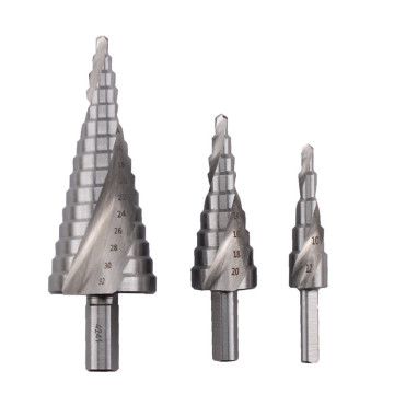 Tiga Segitiga Shank Berkecepatan Tinggi (HSS) Spiral Groove Step Bor Bit untuk Kayu dan Logam