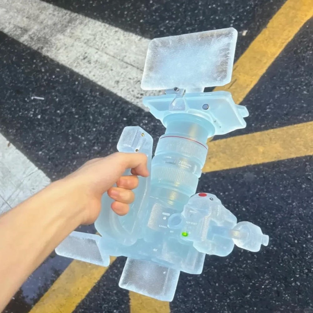 holographic transparent camera9