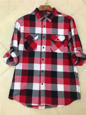 Men's Long-Sleeved Checkered Shirt