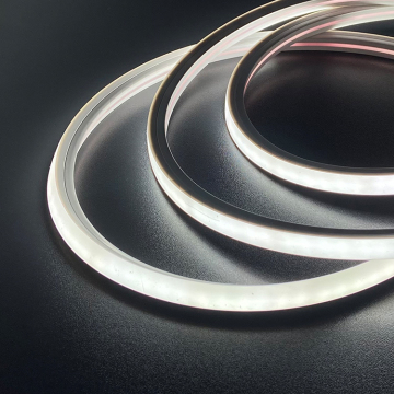 IP44 waterdichte warm witte flexibele LED -striplicht voor moderne slaapkamerdecoratie - Nieuwe aankomst