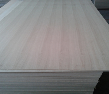 1220X2440mm Pine Finger Joint Board