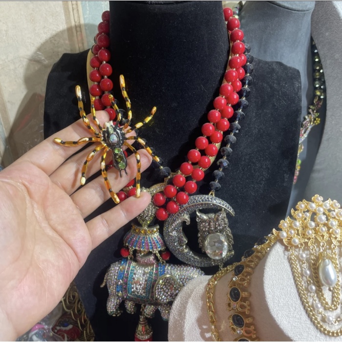 Broche de aranha de esmalte vintage