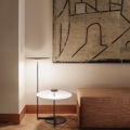 Moderne LED -Designer -Stehlampe mit Tisch