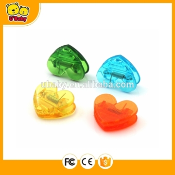 Plastic Clips 004