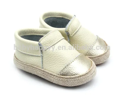 Factory suppliers baby high top walking shoes kids leather shoes