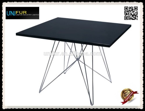 New arrival white/black square wood bistro table with chromed steel